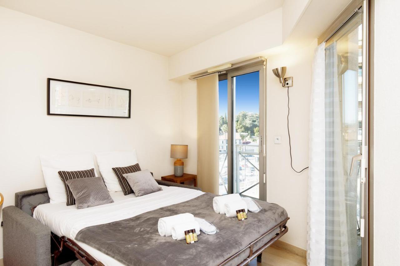 Colline Azur YourHostHelper Cannes Extérieur photo